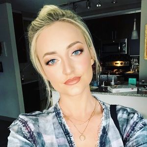 Meet your Posher, Drew